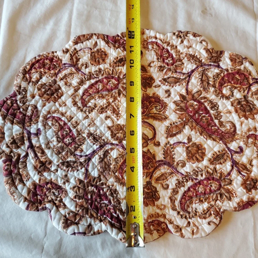 Set of 4 Reversible Quilted Cotton Placemats Paisley Floral Scalloped Oval 17x12